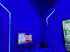 -唯爱KTV聚会餐厅(仙林东城汇店)