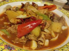 新疆大盘鸡-新疆红柳花餐厅(新洲店)
