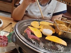 -青瓦餐厅·生鱼片·韩园烤肉(西塔店)