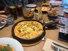 -必胜客(新中纬店)