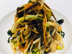 -国际青年会议酒店-苏莱斯餐厅