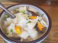羊肉汤汤饭-百羊手抓肉(江苏东路店)