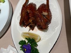 尚品嫩汁乳鸽-尚一汤·粤菜海鲜(环球港店)