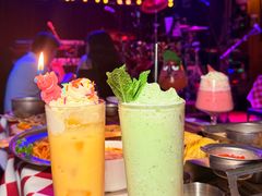 -鲨鱼美式餐厅酒吧Sharky