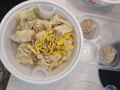 -笑来喜馄饨小笼工坊(通扬路店)