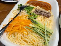 老昆明牛肉米线-雀舞云南菜(天津天河城购物中心店)