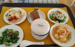-月之旅·尊 高端月子会所(科馨别墅一店)