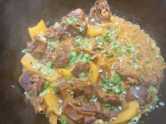 -鱼窝棚柴火铁锅炖(富山屯店)