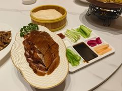 梅利汴京果木烤鸭-梅利汴京烤鸭•开封豫菜地标店(东司门店)