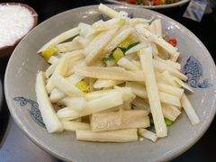 酸辣藕条-潇湘阁(望京SOHO店)