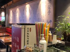 -渝是乎酸菜鱼·川渝小炒(新世界百货望京店)