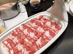 -红鼎豆捞·非遗鲍皇汤火锅(宝丰路店)