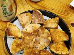 东镇烤特色火烧-老东镇啤酒屋海鲜加工·蒸汽海鲜·海鲜烧烤(台东店)