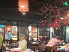 -卢大鲜鱼头捞饭(美利广场店)