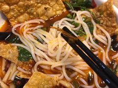 -螺小胖柳州螺蛳粉(钟楼总店)