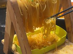 -东口码头·烧鸽子·鱼头泡饼·地方菜(金鹰悦城店)