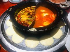 -蜀滋香鲜鱼火锅(黄金路店)