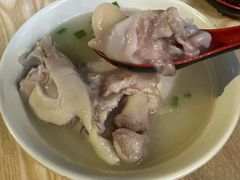 -雷祖芳老妈蹄花店