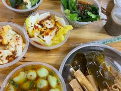 -卫卫麻辣烫(建设新村路店)