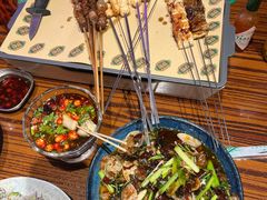 -蚝堡海鲜·威海菜·海肠捞饭·烧烤·亚洲吃蚝公司(幸福门店)