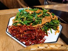 谦谦香辣肉丝-娄三少春饼·烤鸭(合生汇购物中心店)