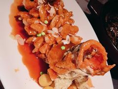 -吴越荣记苏州菜·松鼠桂鱼100%活鱼现做(斜塘老街店)