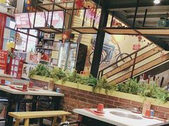 -钢管厂五区小郡肝串串香火锅(梅川路店)