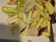 -阳光家常菜(泉城路店)