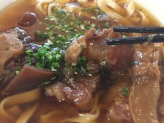 -天下三绝 牛肉面/红酒