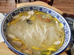 -桥香园过桥米线(国贸店)