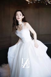 -Renee芮亦婚纱(原丽莎)