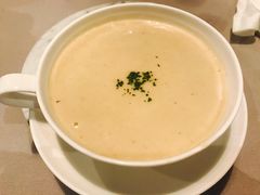 蟹肉椰菜花汤-Oyster Talks 四度蚝法餐厅