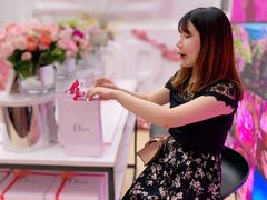 -Dior迪奥(上海世茂广场店)