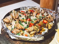 蛤蜊-船梆煮•蒸汽海鲜·炉火烤肉(五四广场店)