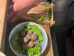 -尚尚仙·酸汤猪手·猪肚鸡火锅(华联万柳购物中心店)
