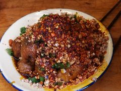 -拈签一笑黄牛肉辣卤串串