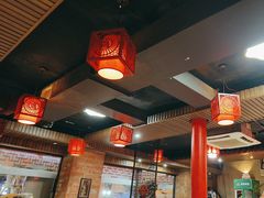 -羊家胡同·龙虾烧烤火锅(龙汇路店)