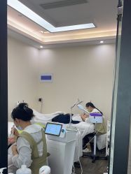 -凡碧诗毛孔清洁收细