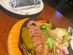 -Chili's Cafe&Bar奇利斯(滨江店)