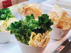 -马路边边串串香(苗栗路店)