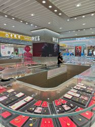 -潮宏基(大商新玛特店)