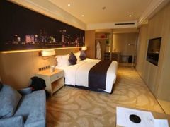 -青岛天瑞星空酒店