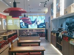 用餐区-陇上秦轩西安biangbiang面(朝龙汇店)