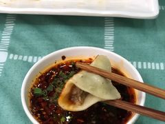 虾肉锅贴-众口斋锅贴(银泰城店)