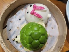 -乐忻皇朝(上海中心大厦店)