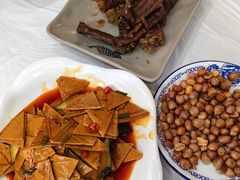 -阆辣荟餐饮(老味道8年·古城店)