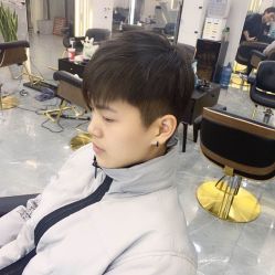 -AYO SALON