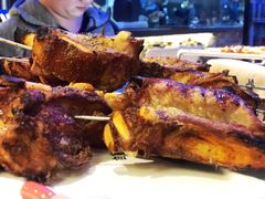 苏尼特秘制烤羊排-三个蒙古大叔羊肉串(大宁店)