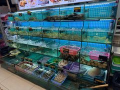 -覃记海鲜美食餐厅