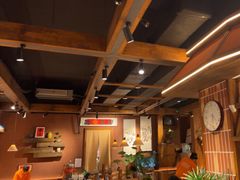 -巴卤社老火锅(财富店)